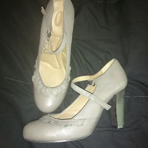 CROCS Mary Jane heels